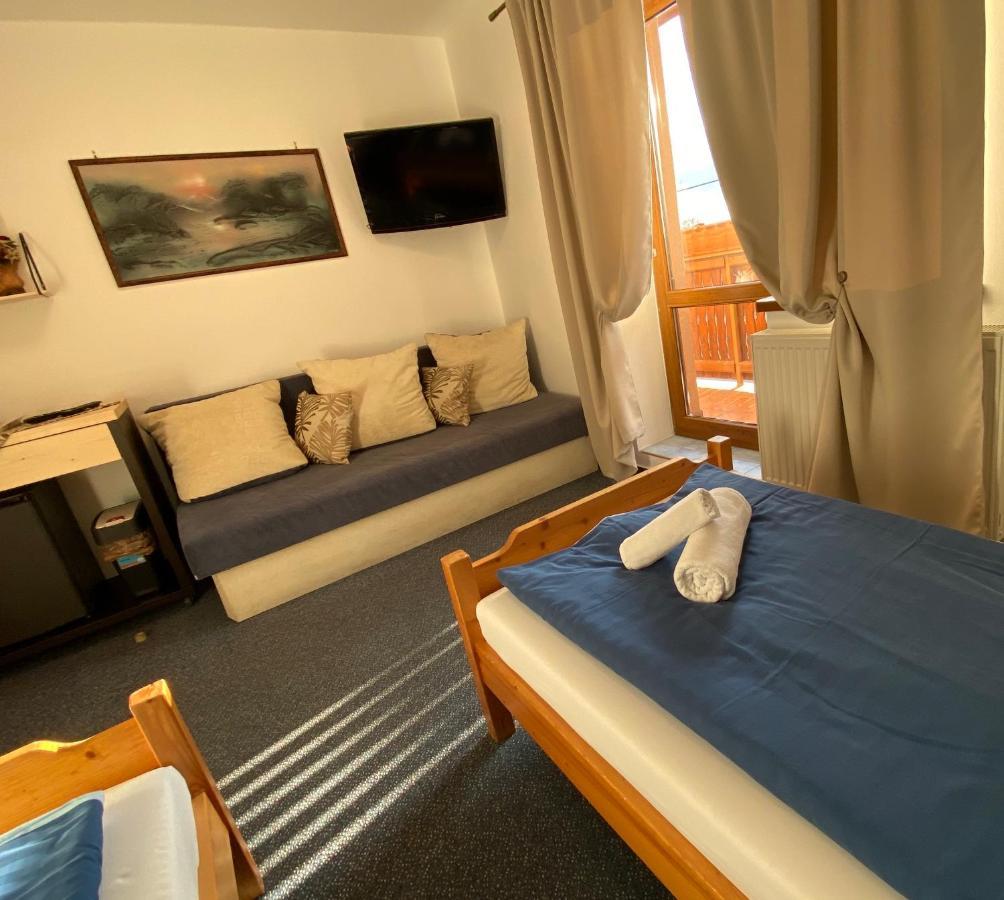 Penzion Vila Petra Bed&Breakfast Velky Slavkov Exterior photo
